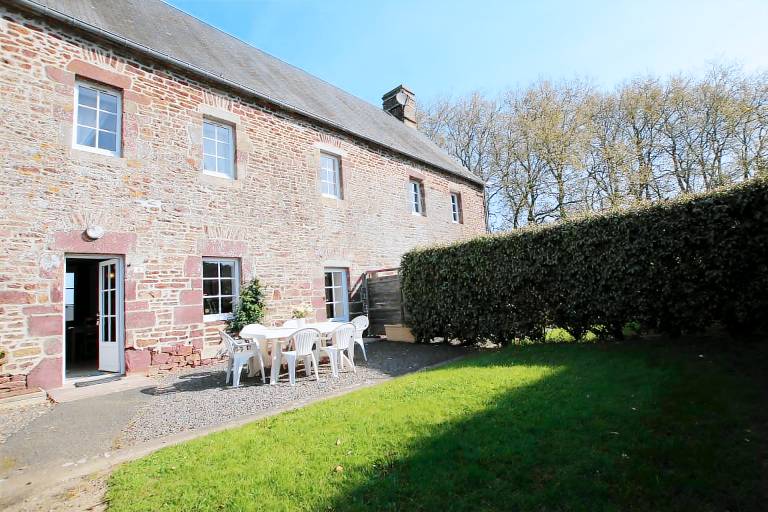 Gite with garden in Coutances