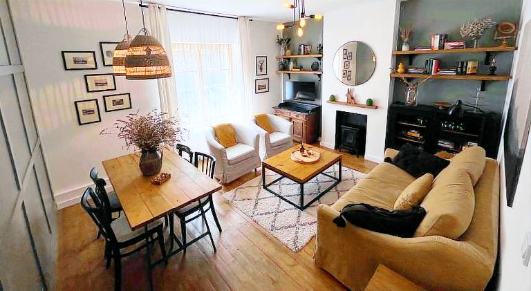 Fully equipped nice rental apartment with yard, patio & barbeque | Pet-friendly in Hévíz