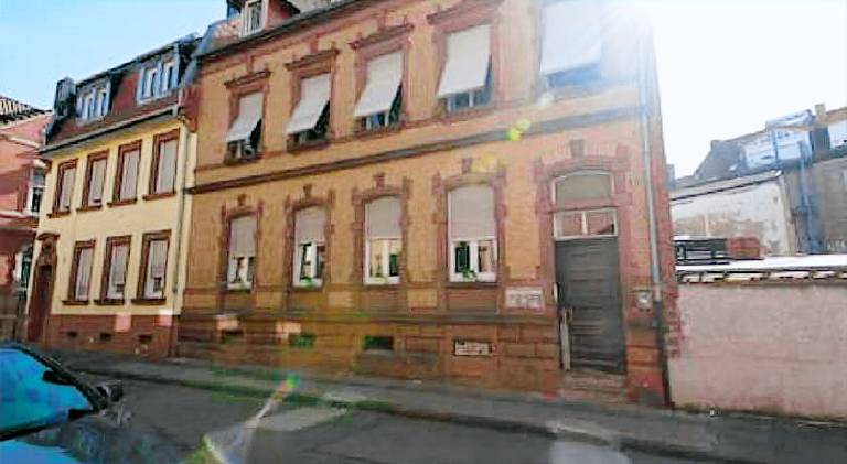 Doppelbettzimmer mit Bad in Kaiserslautern