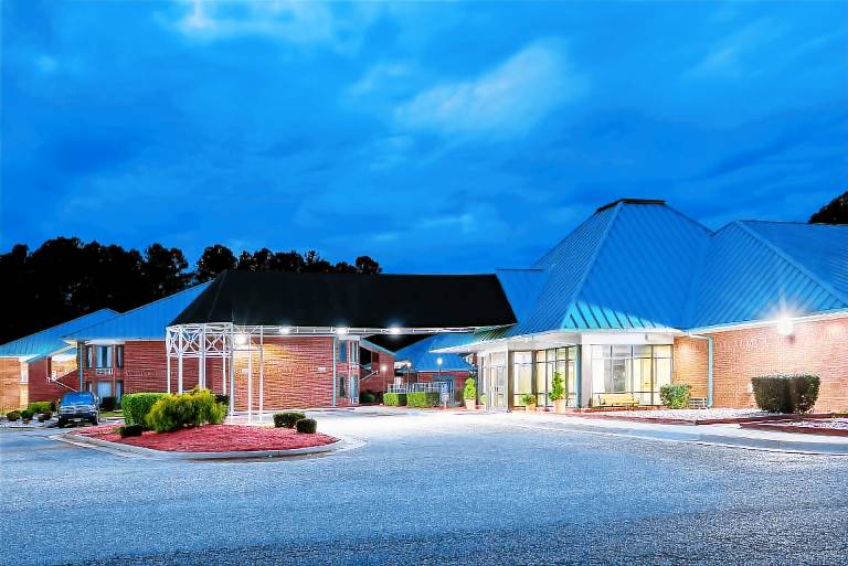 Days Inn by Wyndham Petersburg/South Fort Lee — photo 2