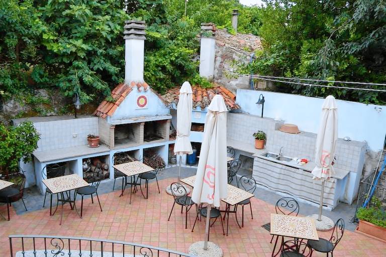 Bed & Breakfast  Villanova Monteleone
