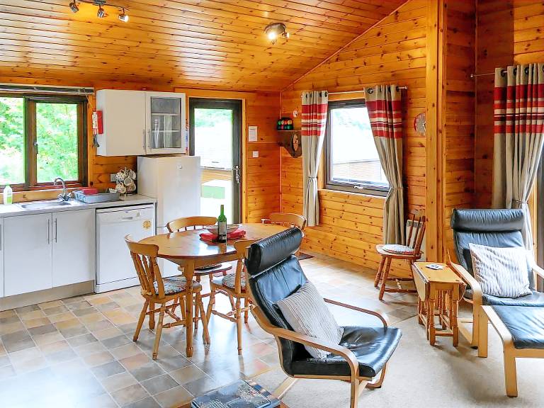 Family-oriented cottage | Sea view | Pets allowed — photo 4