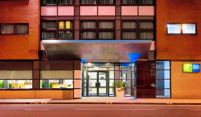 Holiday Inn Express - Glasgow - City Ctr Riverside By IHG — photo 4