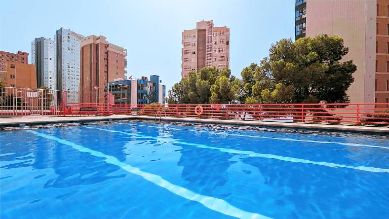 Apartment with yard, terrace & pool | Sea view — photo 3