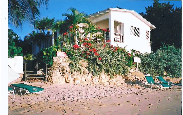 Condo Holetown