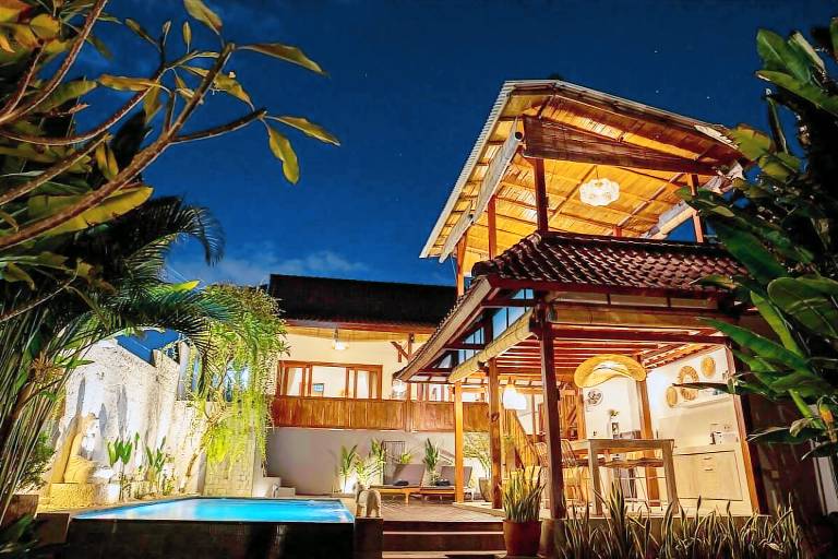 Villa with private pool, terrace & yard | Perfect for remote work | Dogs allowed — photo 4