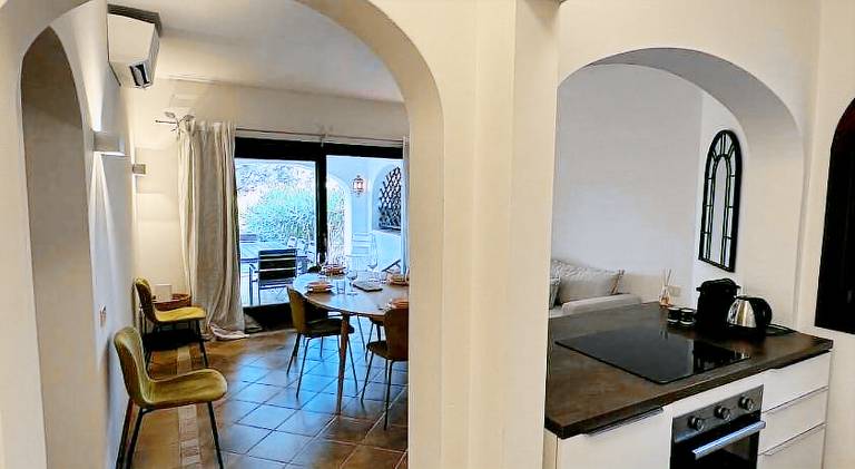 Apartment with pool | Beach nearby | Pet-friendly — photo 4