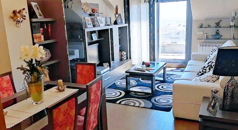 Rental apartment with terrace — photo 2