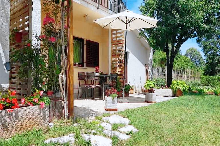 Apartma Oprtalj