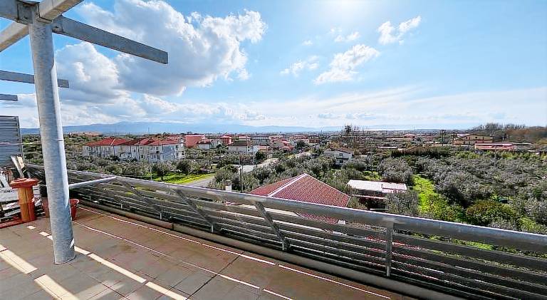 CAMERA PER 1-2 OSPITI IN Viale SAN BRUNO — photo 4