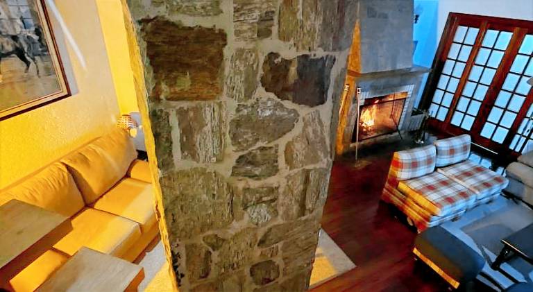 Green Valley House — photo 4