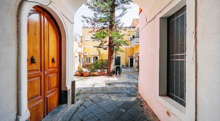 Apartment | Close to Monastery of San Nicolò l'Arena — photo 4