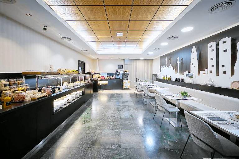 Catalonia Rigoletto Hotel — photo 3