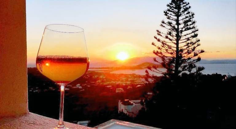Vacation home with yard, BBQ & patio | Suitable for remote work in Naxos