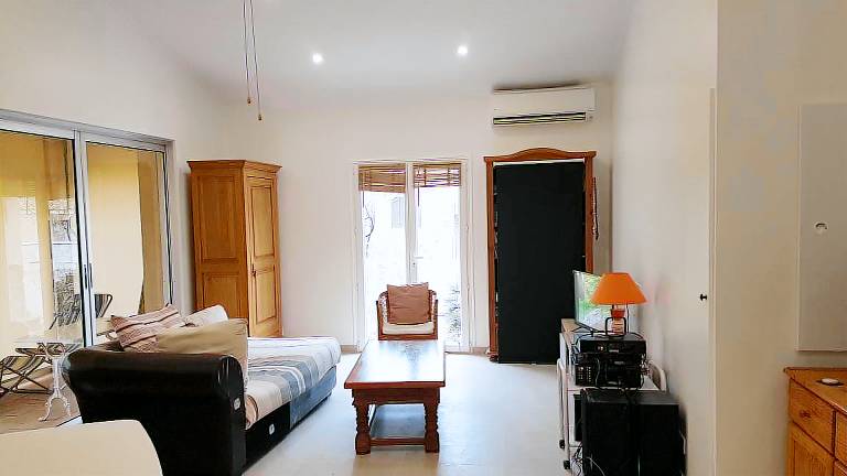 Spacious villa with BBQ, yard & patio | Garden view | Pets are welcome — photo 3