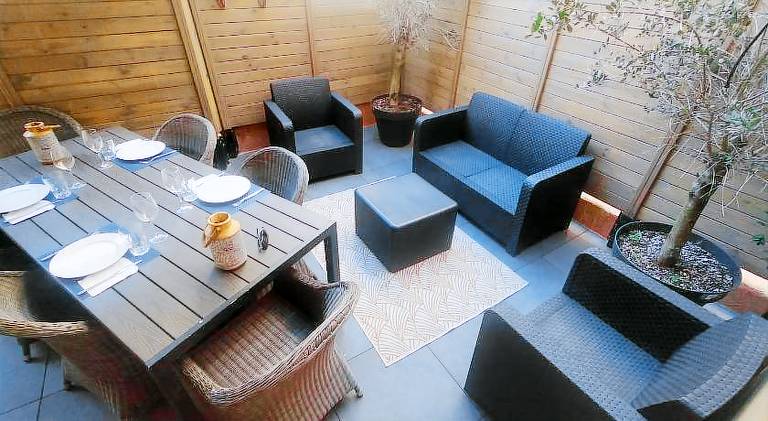 Super appartement 2 a 6 pers garage prive, centreville, plage 150m, 2 terrasses in Sainte-Maxime