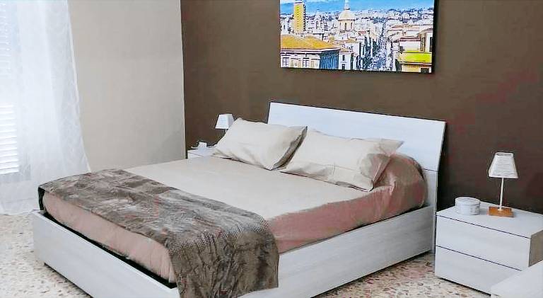 Rental apartment | Next to Porta Garibaldi | Dogs allowed in Catania