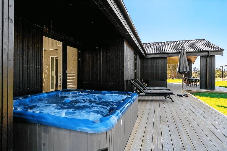 Ferienhaus mit Pool in Saltum, Dänemark f&uuml;r max. 10 Personen