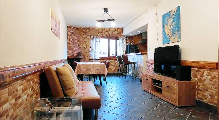 Holiday apartment with terrace — photo 2