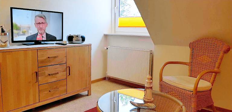 Holiday apartment with garden & BBQ — photo 3