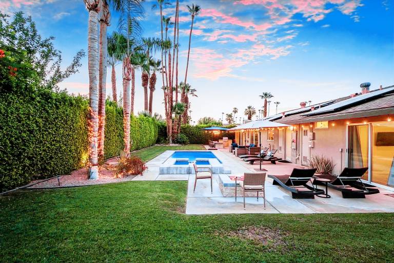 House with barbecue, private pool & jacuzzi | Mountain view | Perfect for remote work — photo 4