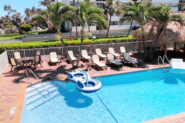 Condomínio Deerfield Beach