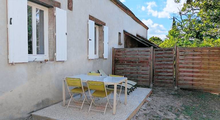 House with 2 rooms for 6 persons — photo 3
