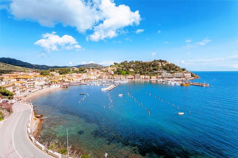 Family-oriented charming rental apartment | Pet-friendly in Capoliveri
