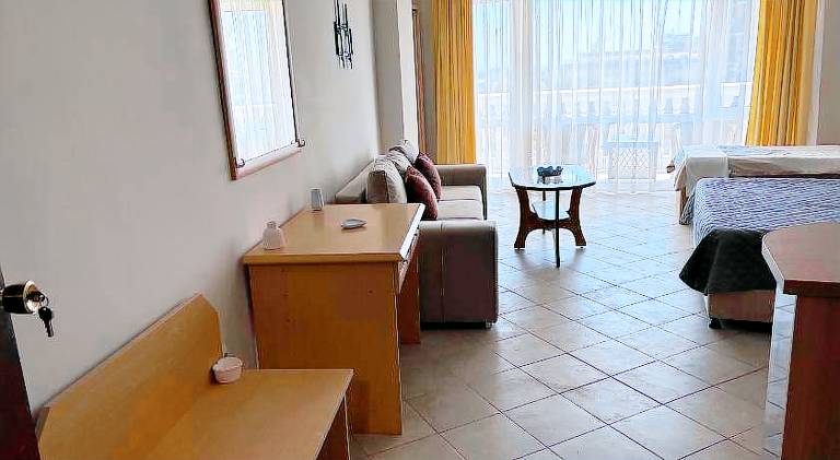 Rental apartment with 1 room for 5 persons — photo 2