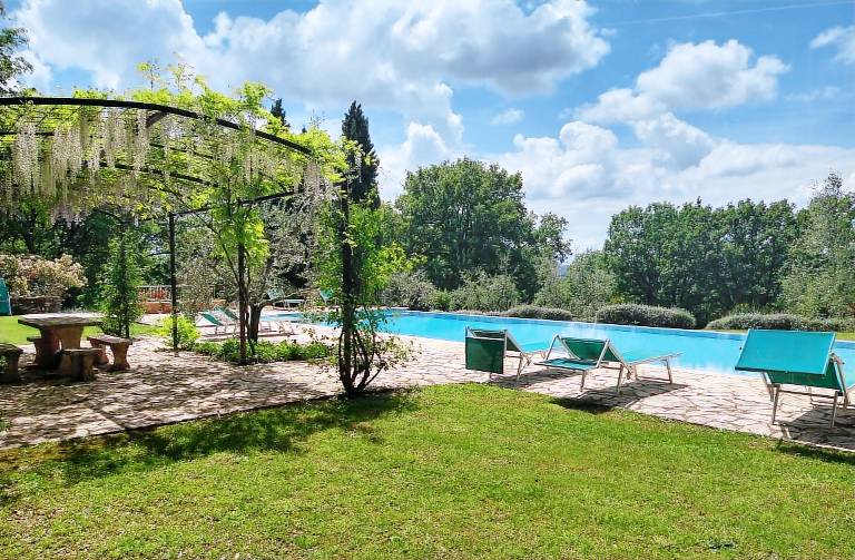 House with yard, pool & terrace | Suitable for remote work — photo 2