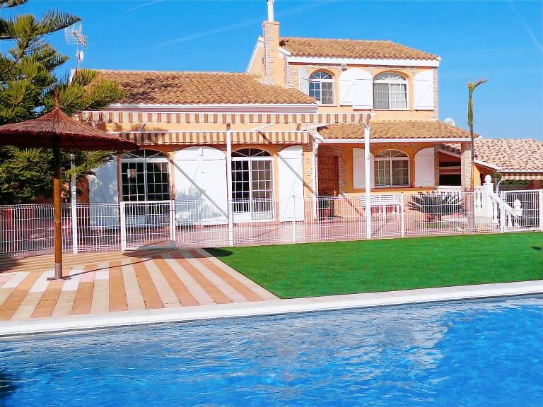 Villa Real