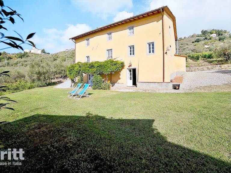 Fully equipped charming vacation home with BBQ, garden & patio | Dogs allowed — photo 4