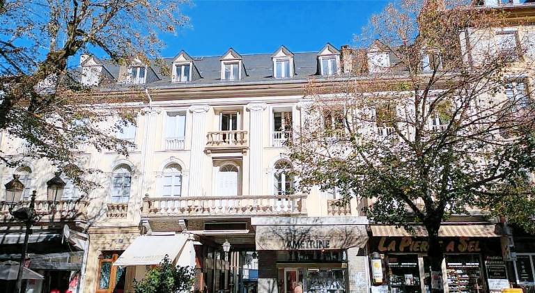 Rental apartment with 2 rooms for 6 persons in Bagnères-de-Luchon