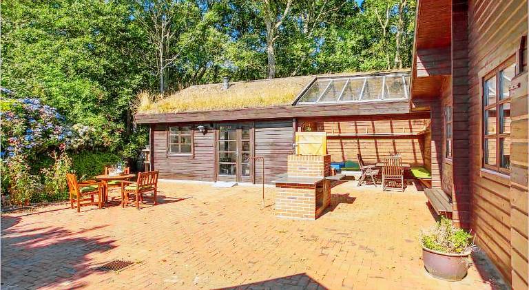 Wonderful vacation home with jacuzzi | Pets allowed — photo 5