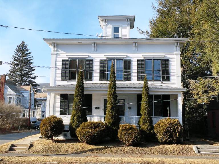 Apartment  Williamstown