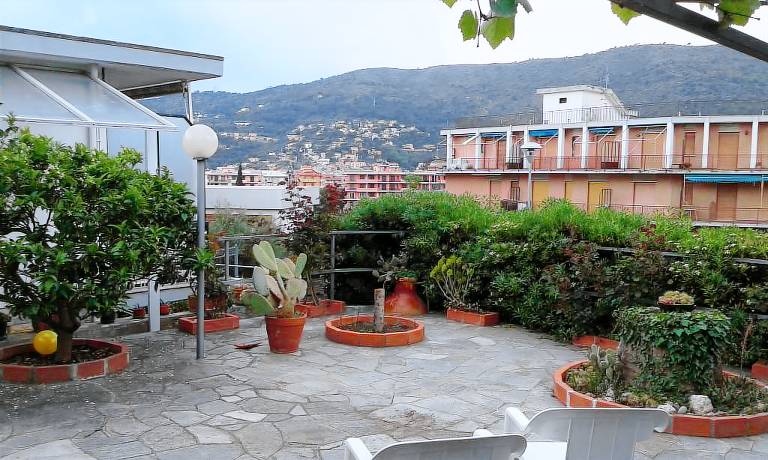 Villa San Bartolomeo al mare