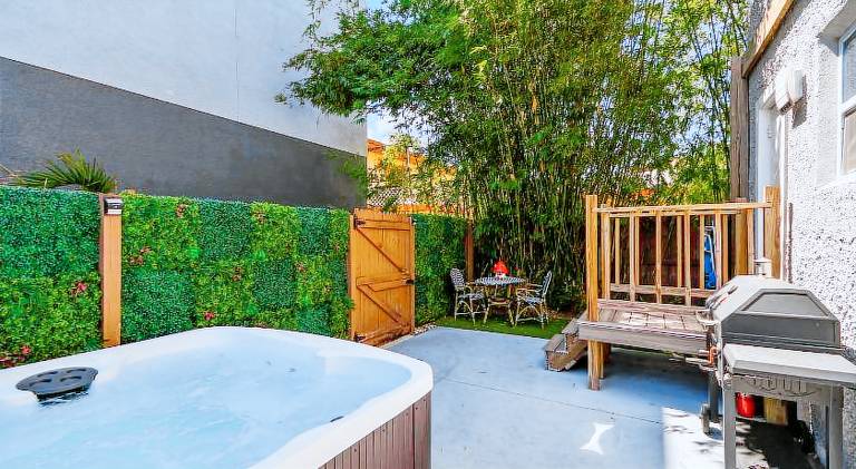 Apartment with 1 room for 4 persons — photo 4