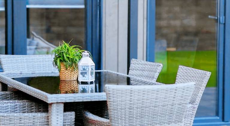 Rental apartment with terrace, yard & barbeque — photo 4
