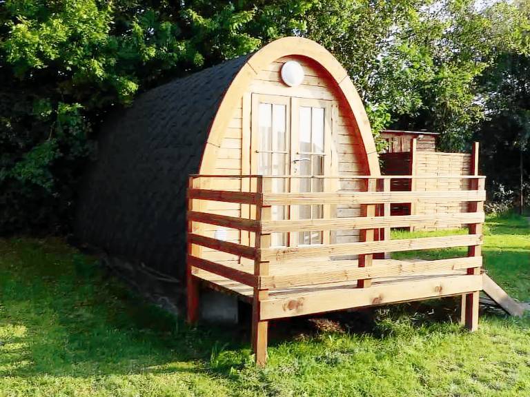 Camping le Pontis - atypical barrel chalet 2 people — photo 5