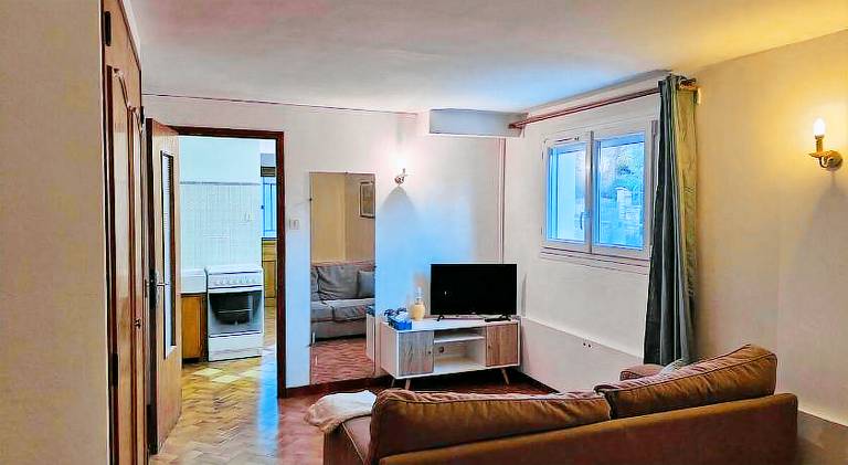 Holiday apartment with 1 room for 2 persons in Gréoux-les-Bains