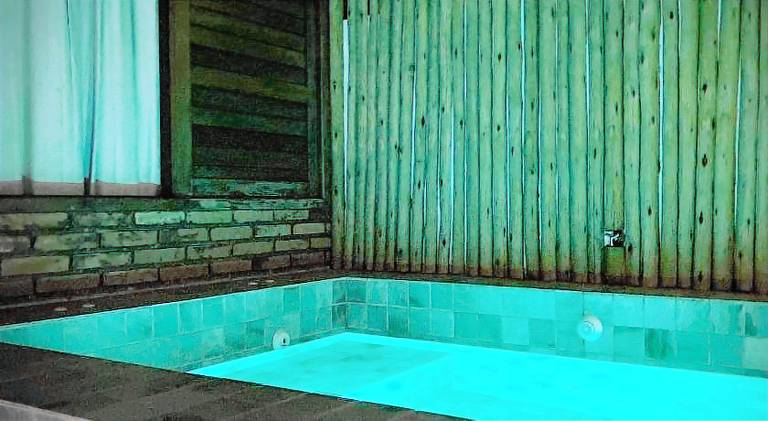 Villa with pool, jacuzzi & garden — photo 2
