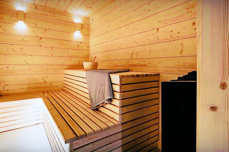 Superb chalet for 12 with sauna, hot tub and home cinema - OVO Network — photo 5