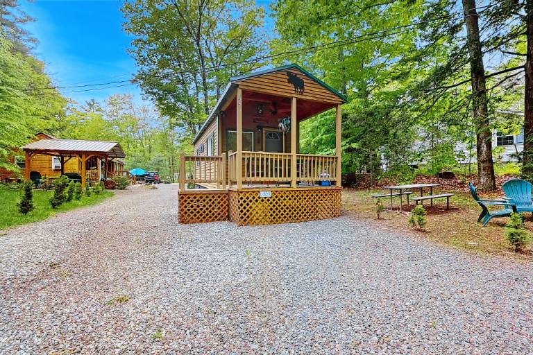 Cabin Sebago