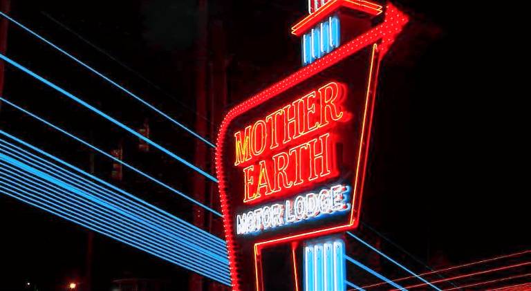 Mother Earth Motor Lodge in Kinston, NC