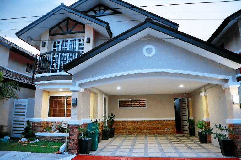 Villa  Mabalacat