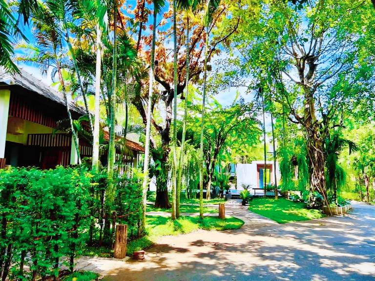 リゾート Thung Ruang Thong