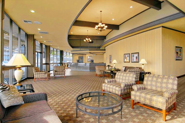 Red Lion Hotel Coos Bay — photo 2
