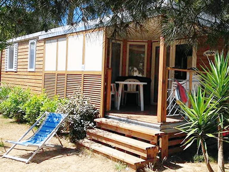Family-oriented pleasant mobile home with patio | Next to the beach | Pets allowed — photo 5