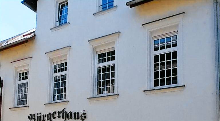 Rental apartment with patio in Zeltingen-Rachtig