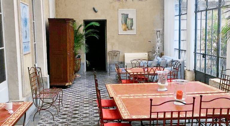 Apartment | Next to Popes' Palace — photo 5